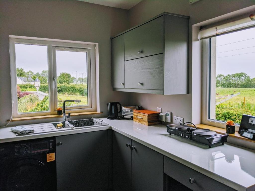 Bed and Breakfast Arvalee Retreat With Outdoor Hottub à Omagh Extérieur photo