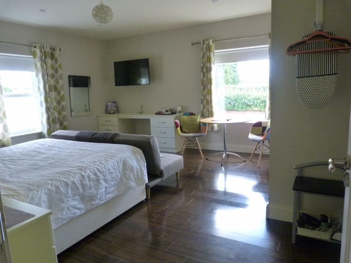 Bed and Breakfast Arvalee Retreat With Outdoor Hottub à Omagh Extérieur photo